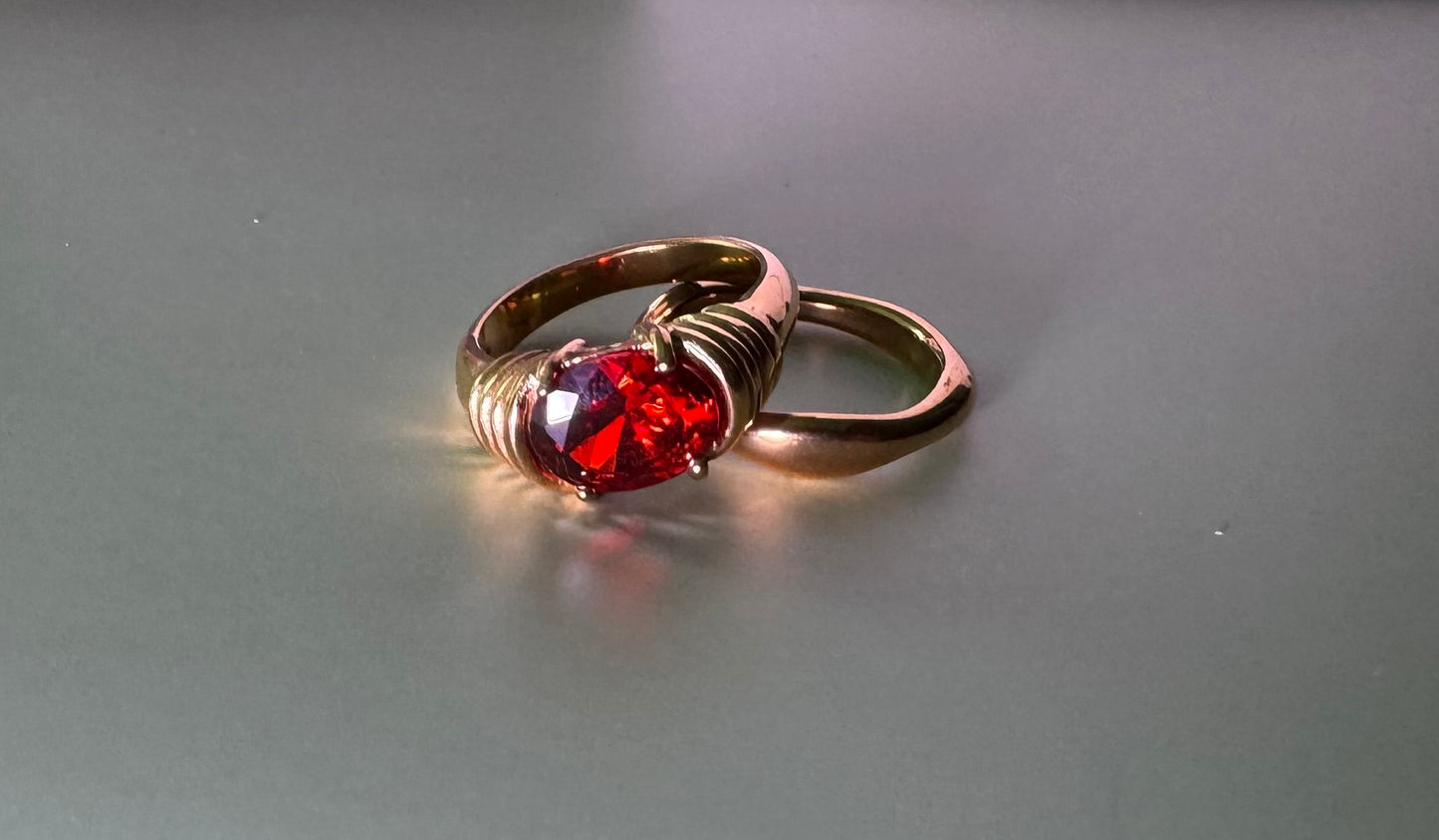 Anillo Rubí de Fuego