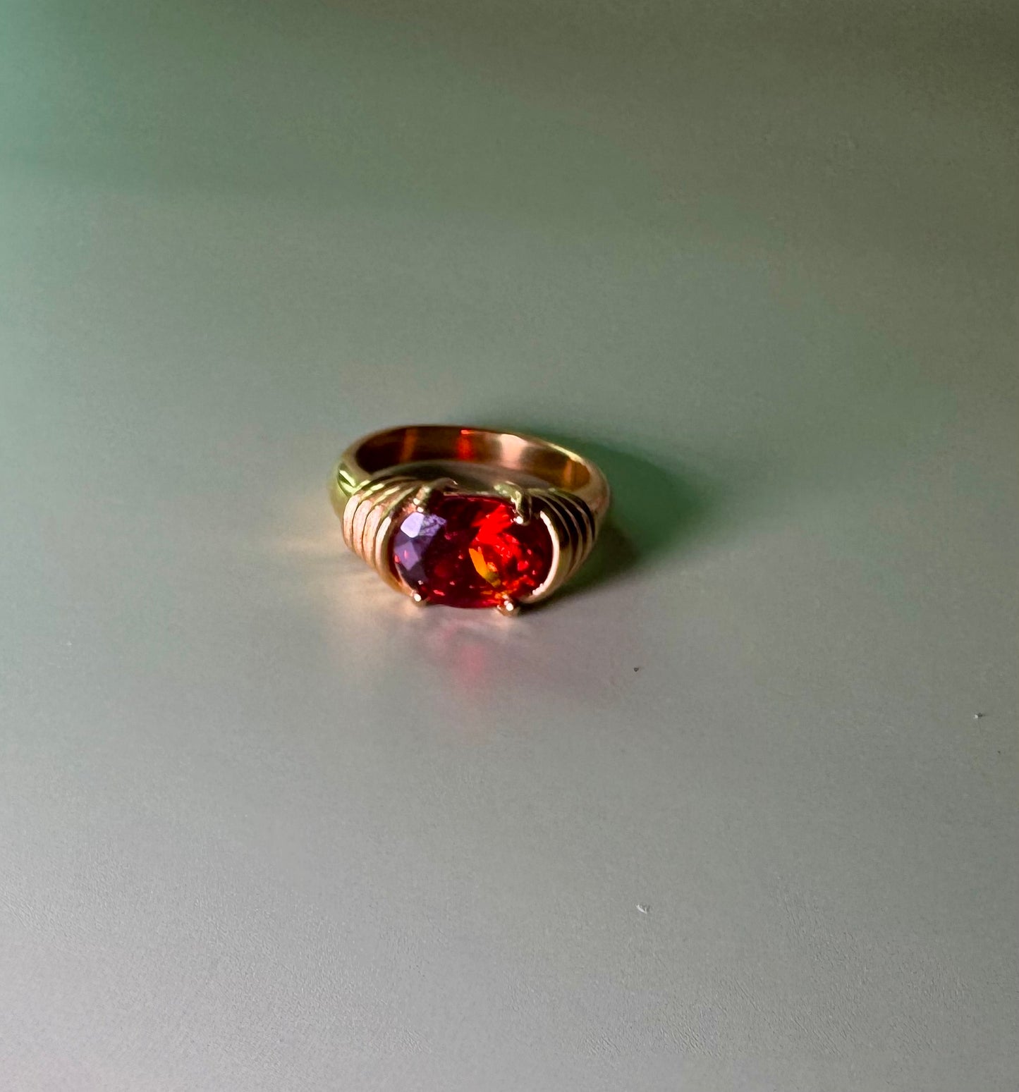 Anillo Rubí de Fuego