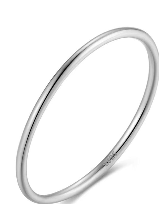 Linea Ring